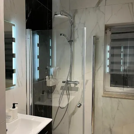 Horská chata Season Sauna&jacuzzi - Klimat - Z Widokiem Na Gory Kotlina Klodzka 4km Do Zieleniec Arena *