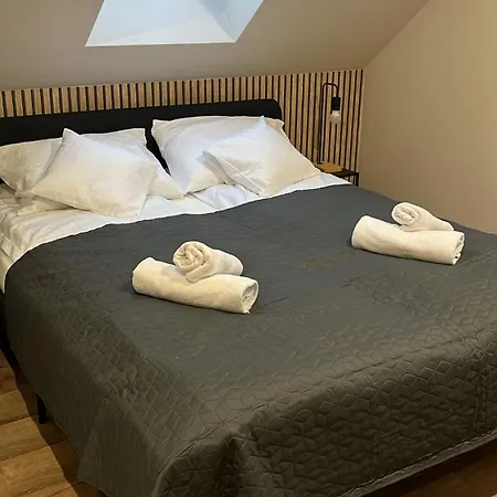 Season Sauna&jacuzzi - Klimat - Z Widokiem Na Gory Kotlina Klodzka 4km Do Zieleniec Arena Horská chata