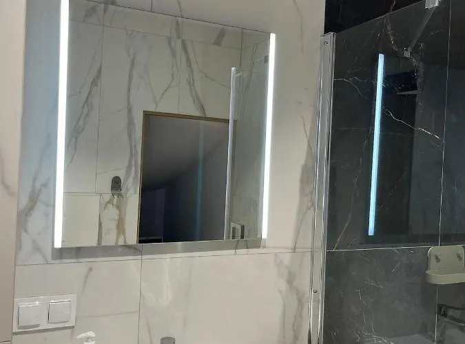 Season Sauna&jacuzzi - Klimatyzowane Z Widokiem Na Góry Kotlina Kłodzka 4km Do Zieleniec Arena * Lasowka