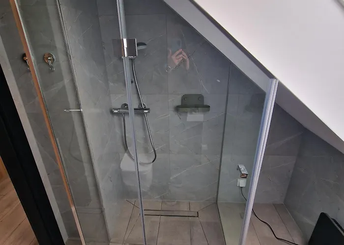 Season Sauna&jacuzzi - Klimatyzowane Z Widokiem Na Góry Kotlina Kłodzka 4km Do Zieleniec Arena