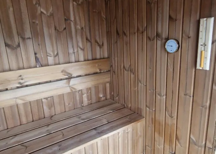 Domek alpejski Season Sauna&jacuzzi - Klimatyzowane Z Widokiem Na Góry Kotlina Kłodzka 4km Do Zieleniec Arena *