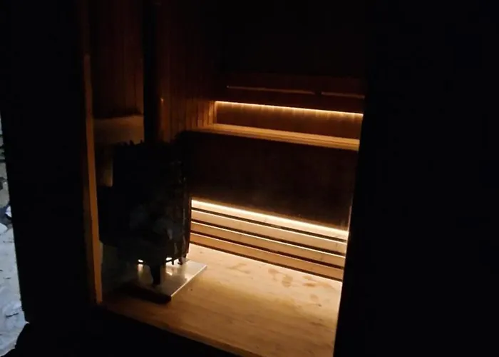 Season Sauna&jacuzzi - Klimatyzowane Z Widokiem Na Góry Kotlina Kłodzka 4km Do Zieleniec Arena