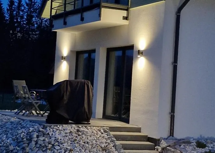 Domek alpejski Season Sauna&jacuzzi - Klimatyzowane Z Widokiem Na Góry Kotlina Kłodzka 4km Do Zieleniec Arena Lasowka