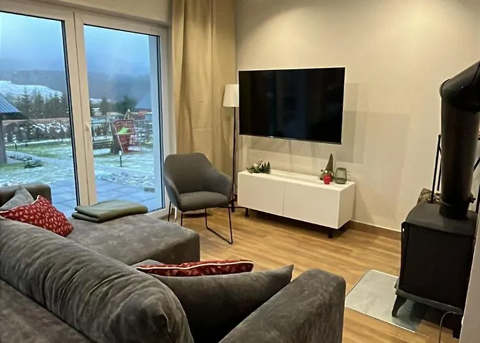 Domek alpejski Season Sauna&jacuzzi - Klimatyzowane Z Widokiem Na Góry Kotlina Kłodzka 4km Do Zieleniec Arena *