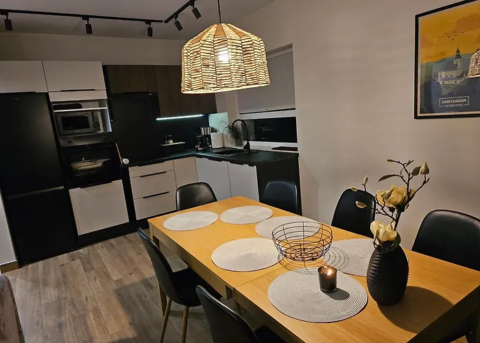 Season Sauna&jacuzzi - Klimatyzowane Z Widokiem Na Góry Kotlina Kłodzka 4km Do Zieleniec Arena Domek alpejski